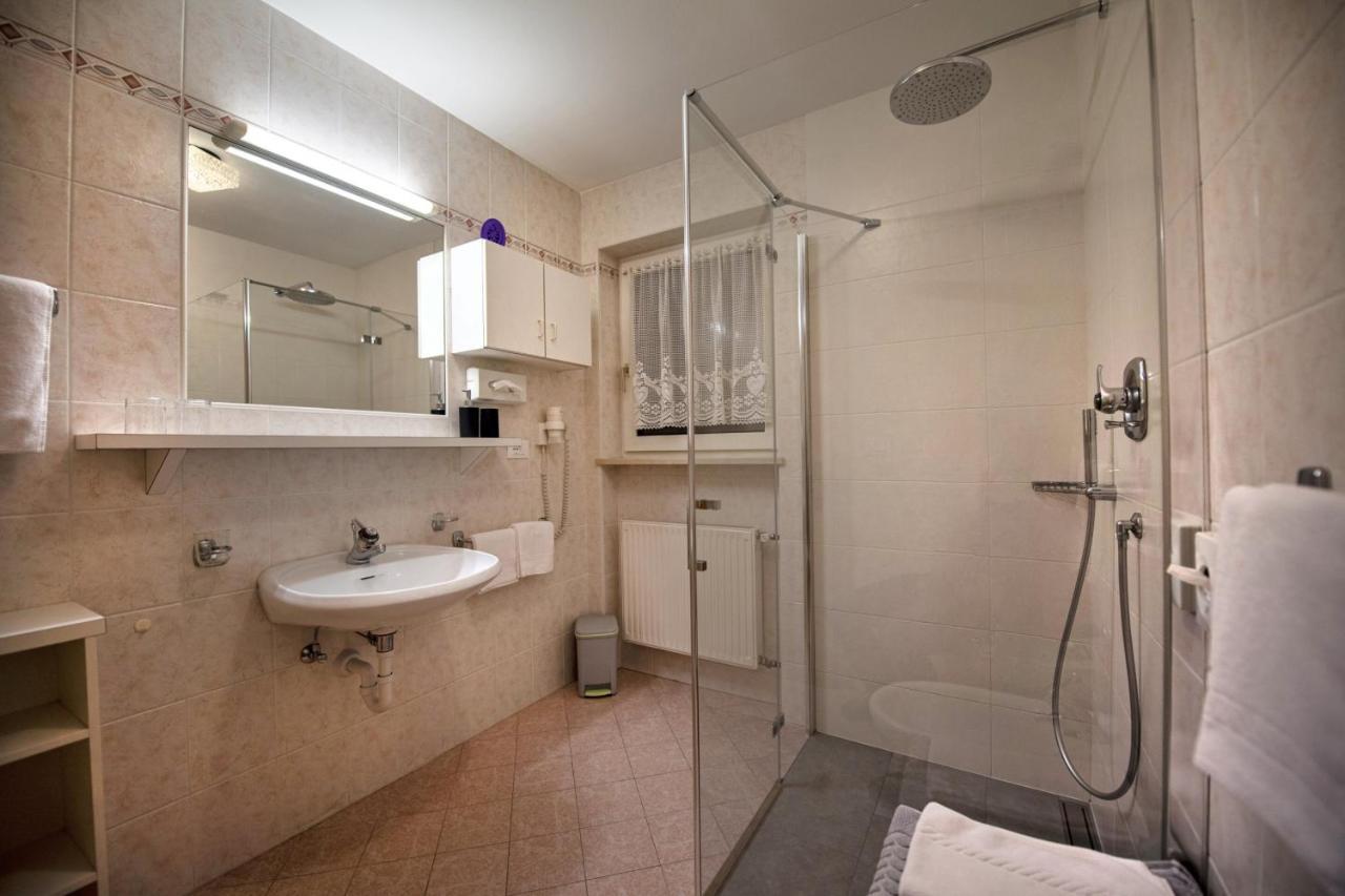 Apartments Miara Santa Cristina Val Gardena ภายนอก รูปภาพ