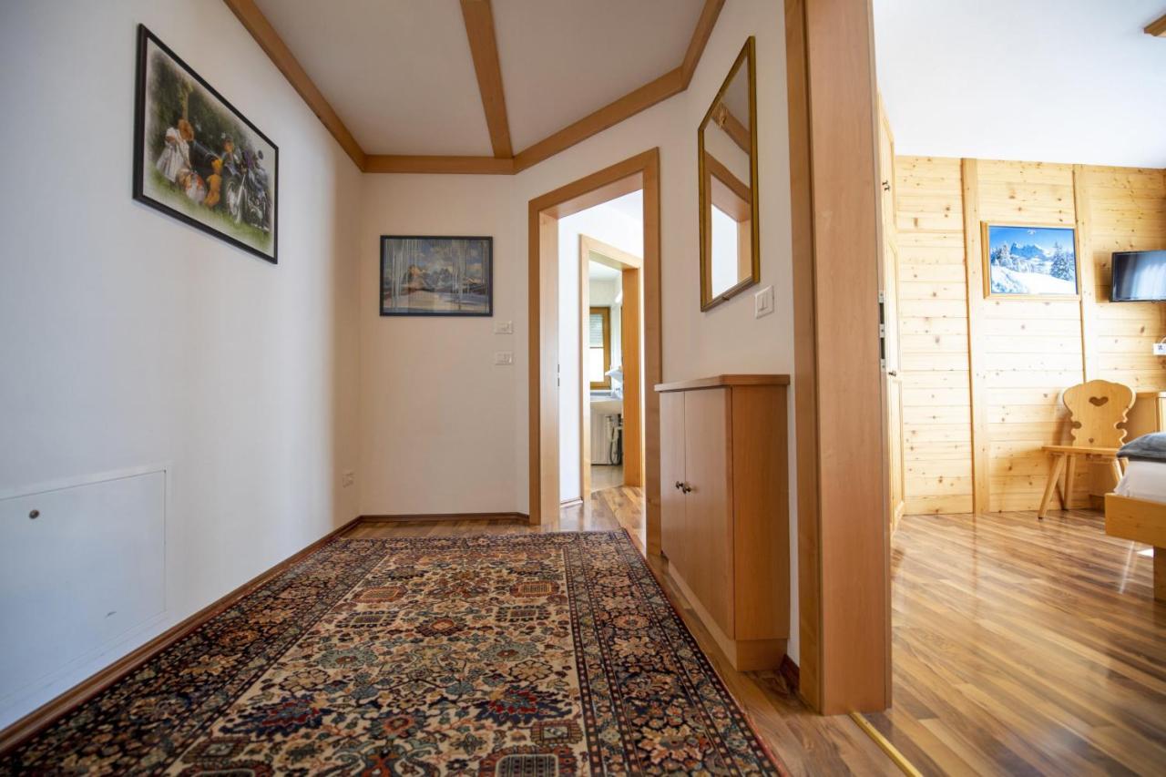 Apartments Miara Santa Cristina Val Gardena ภายนอก รูปภาพ