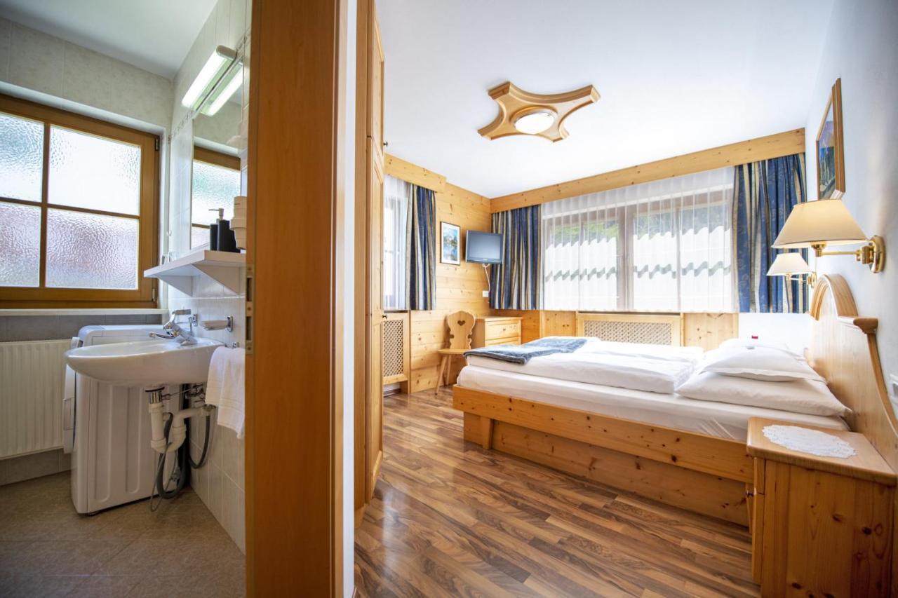 Apartments Miara Santa Cristina Val Gardena ภายนอก รูปภาพ